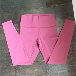 Lululemon Wunder Under Leggings- size 8
